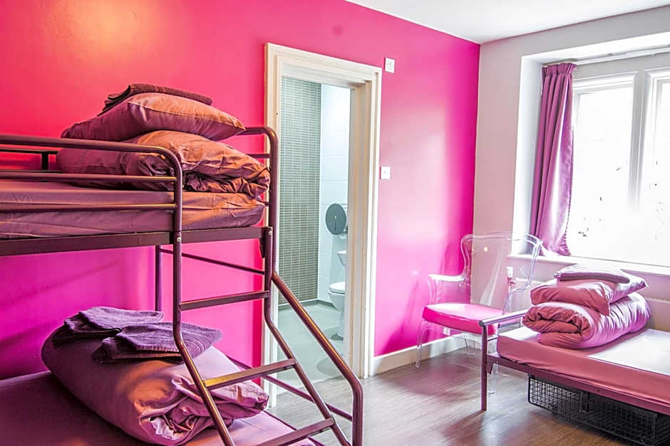 Safestay London Kensington Holland Park