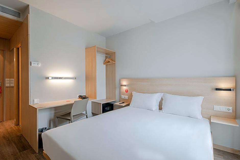 Moov Hotel Porto Centro