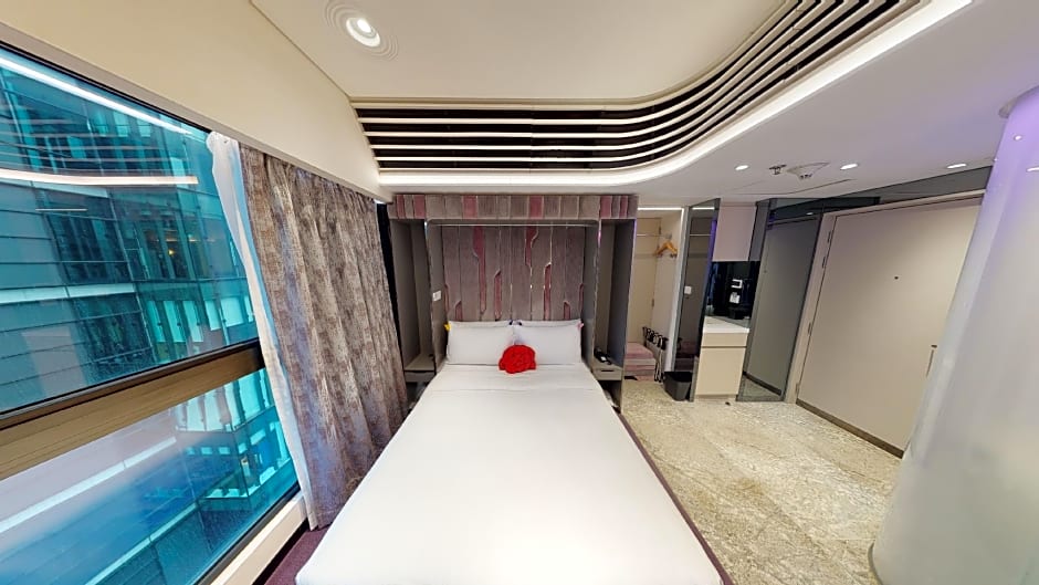 Butterfly on LKF Boutique Hotel Central