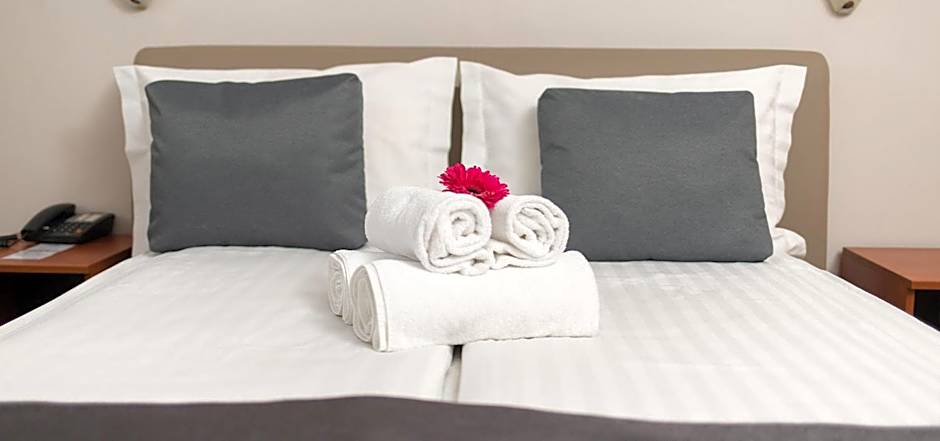 Hotel Fenyõ Conference & Spa