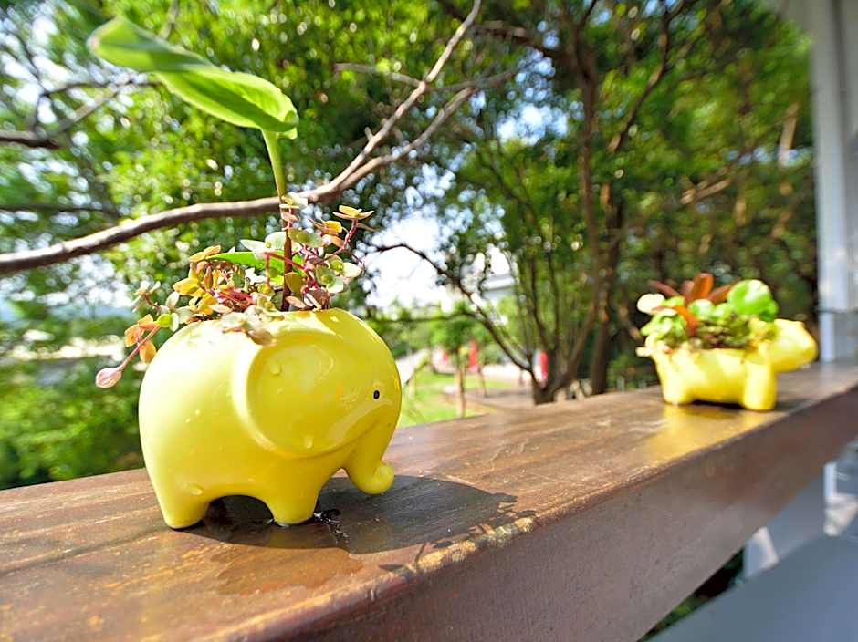 Sanyi Gentle Breeze Hotel