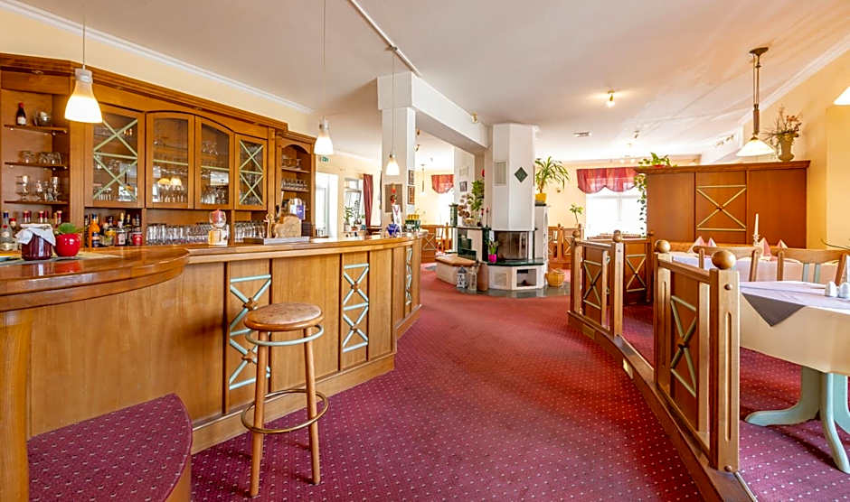 Hotel am Wariner See