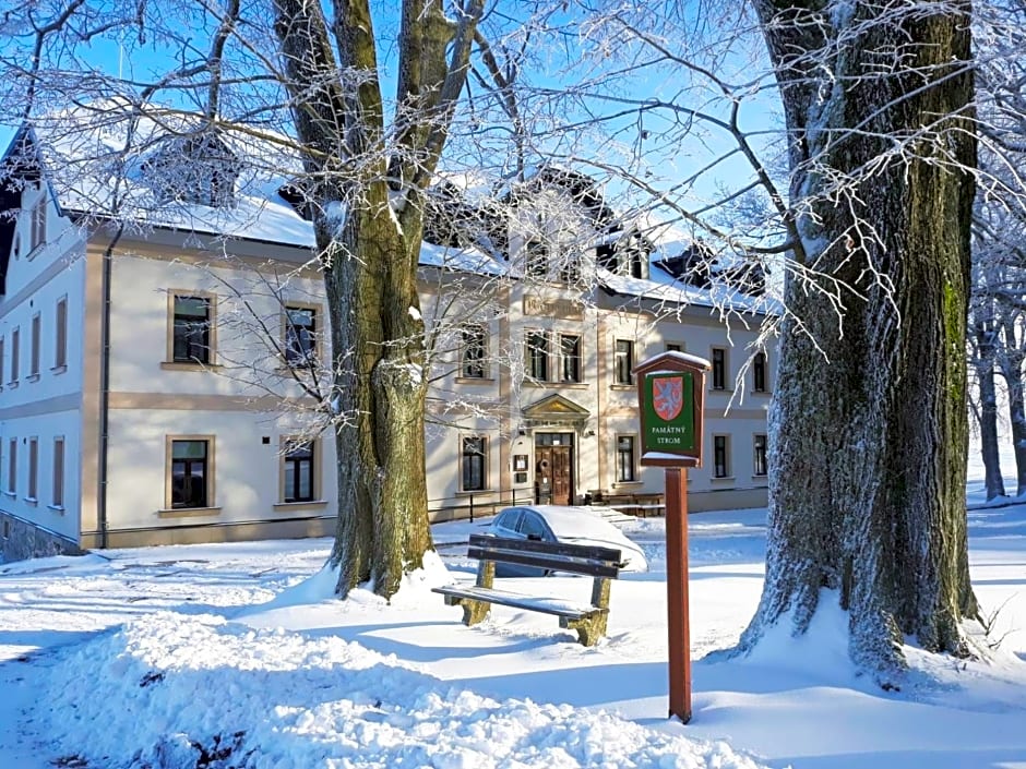 Hotel Poutní Dům