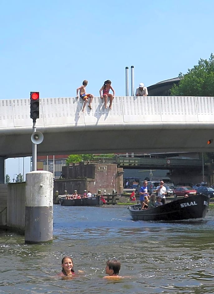 Houseboat Westerdok