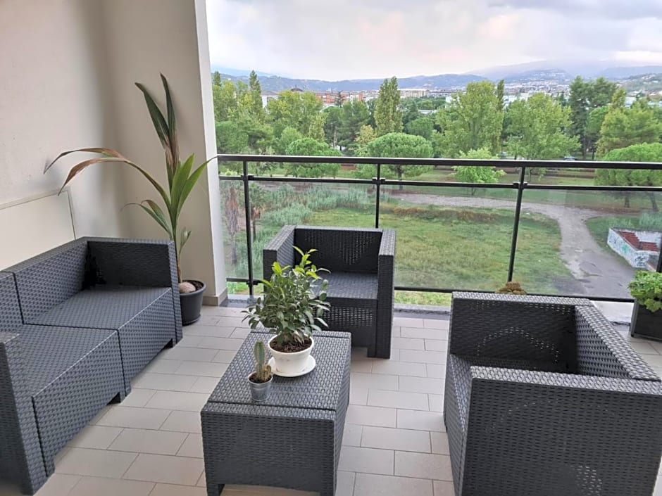 Mini B&B - Enrico Fermi