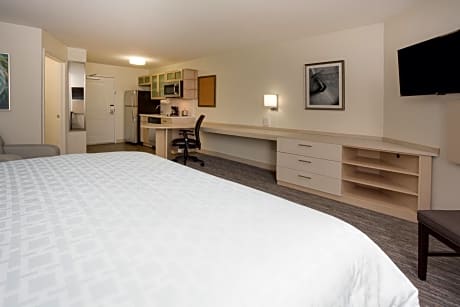 King Studio Suite