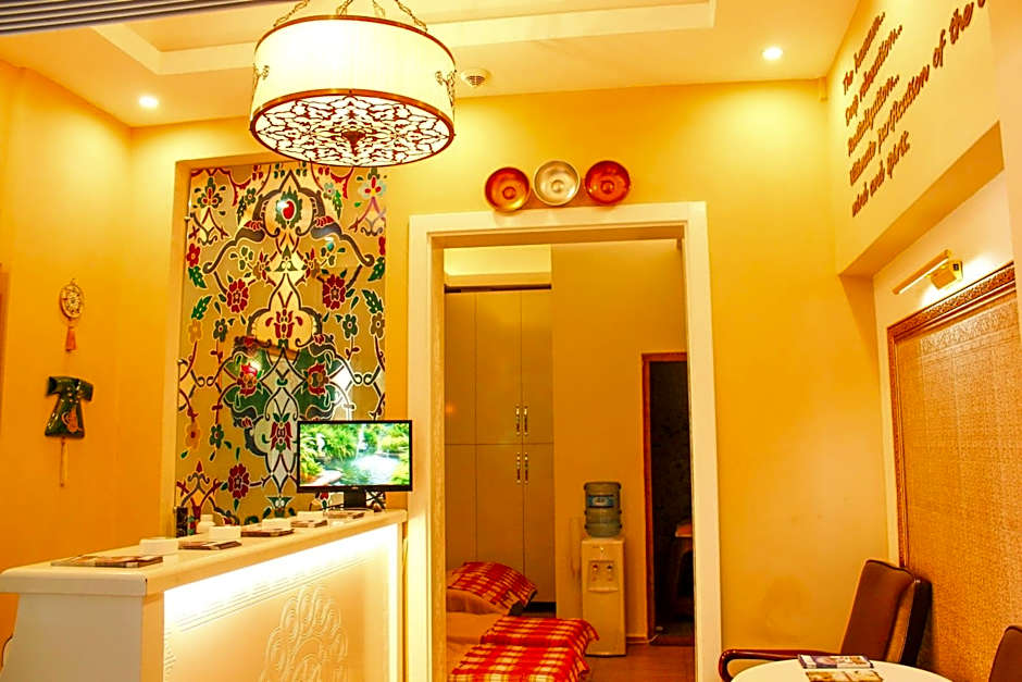 Ark Apart and Suite Hotel