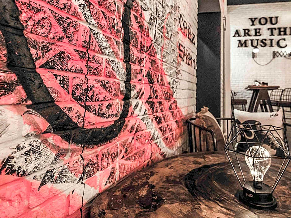 ibis Styles Lausanne Center MadHouse