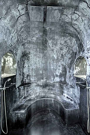 Grand Villa with Outdoor Hot Tub