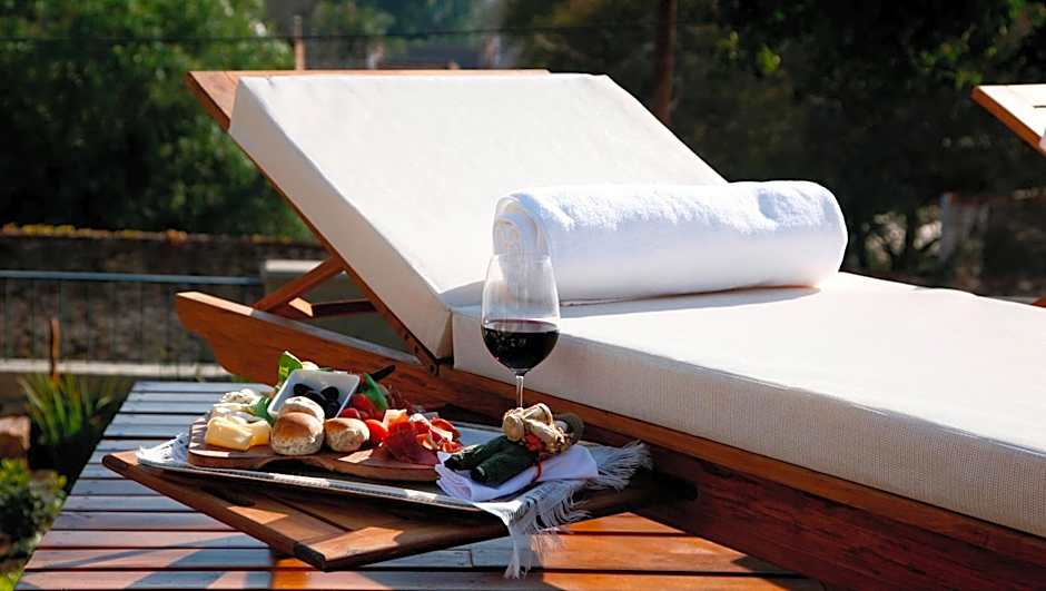 Kkala Boutique Hotel