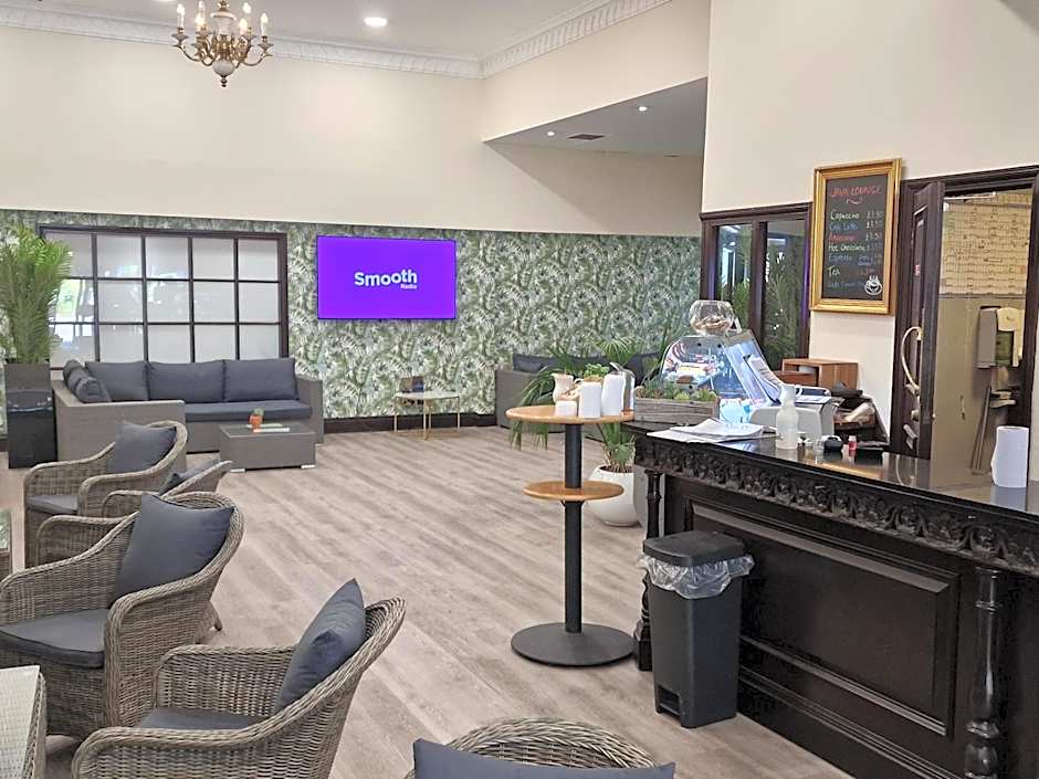 Britannia Royal Court Hotel