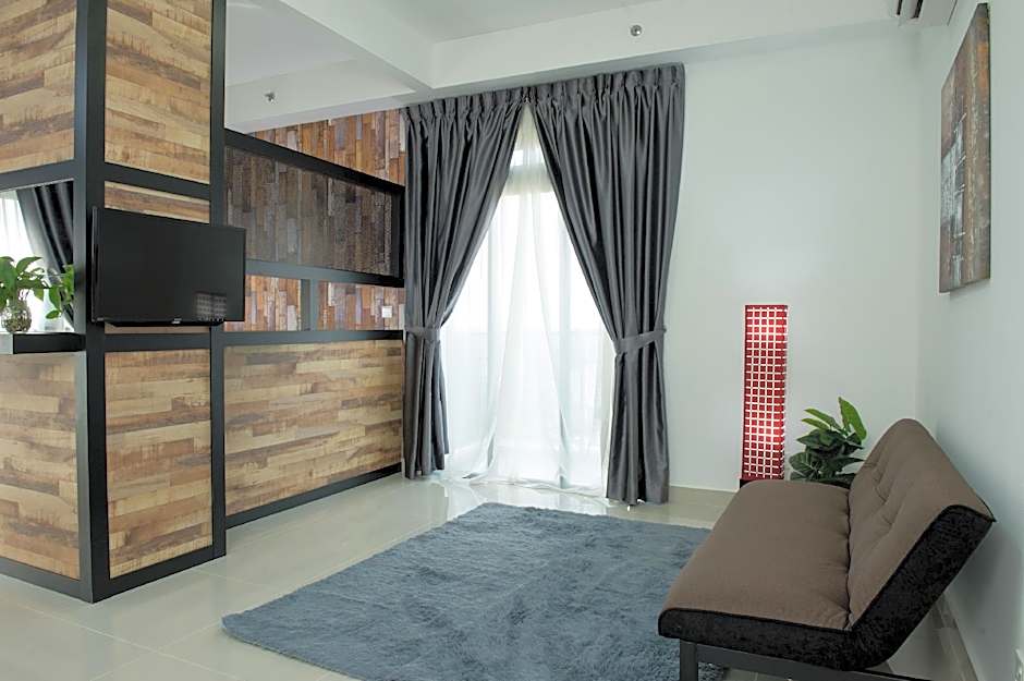 Ezzyhome Medini