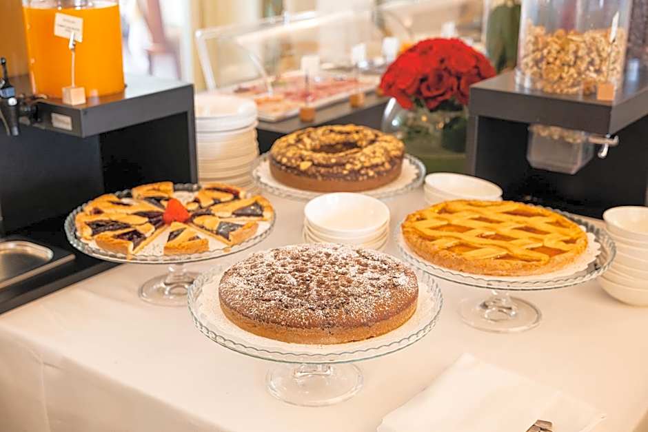 Hotel Mecenate Palace