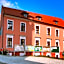 Vivaldi Apartments