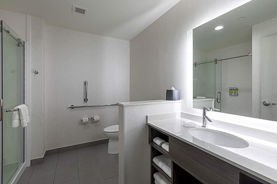 Holiday Inn Greenville - Woodruff Road By IHG