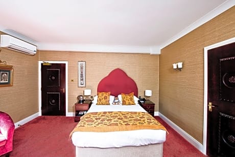 Superior Double Room with Castle View - Annex
