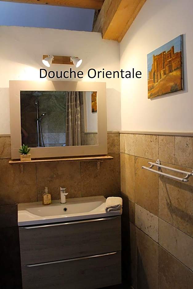 La Sarriette - Chambres d'hôtes et gîte d'étape à Eygalières