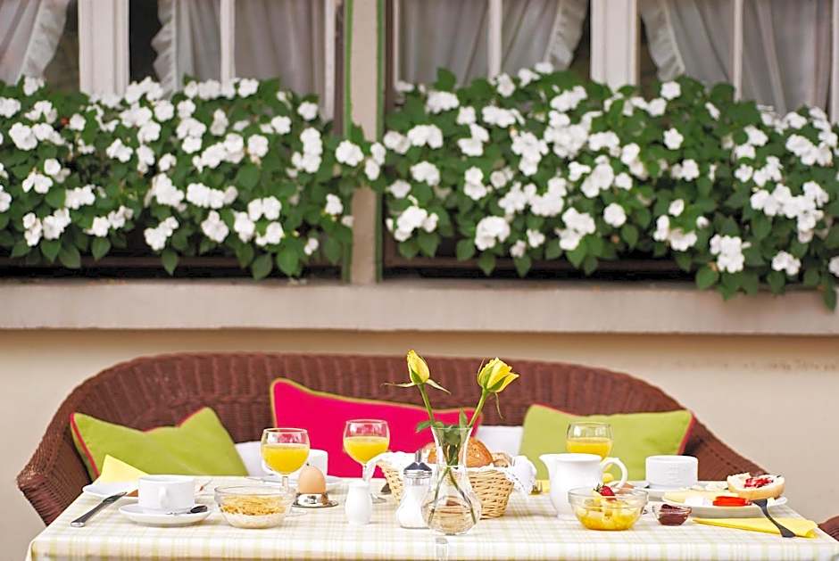 Hotel & Restaurant Sonne