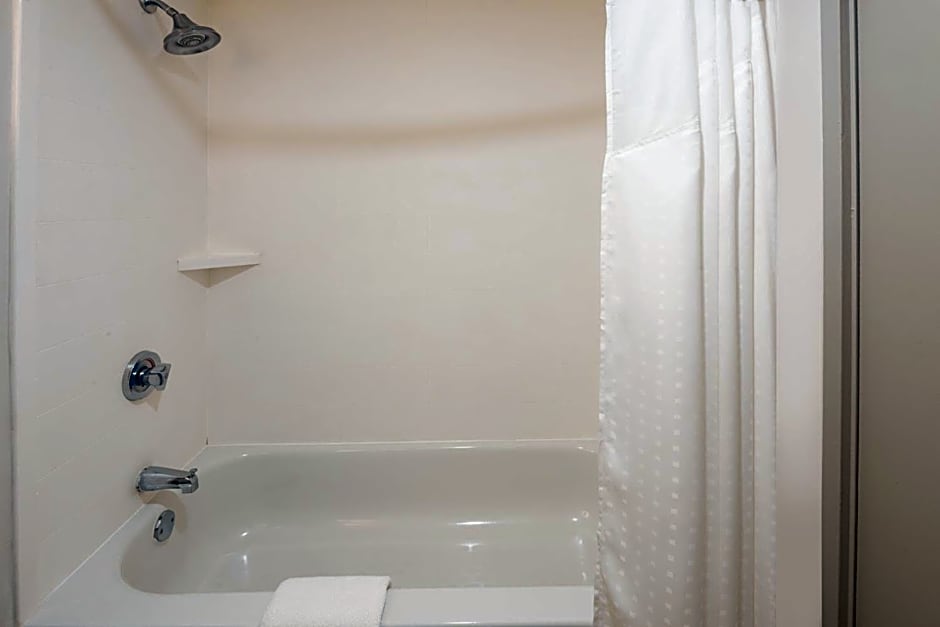 Holiday Inn Express Bensalem By IHG