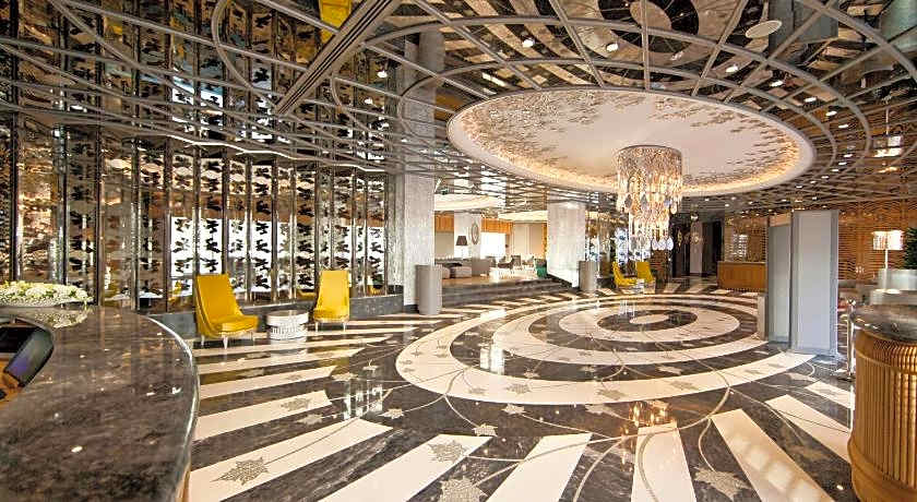 Wyndham Grand Istanbul Kalamis Marina Hotel