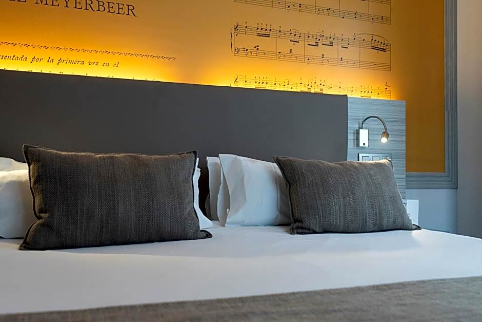 Petit Palace Boqueria Garden