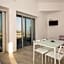 Christopher's Sandy Beach Suites