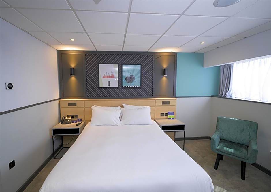 DoubleTree by Hilton Coventry Building Society Arena