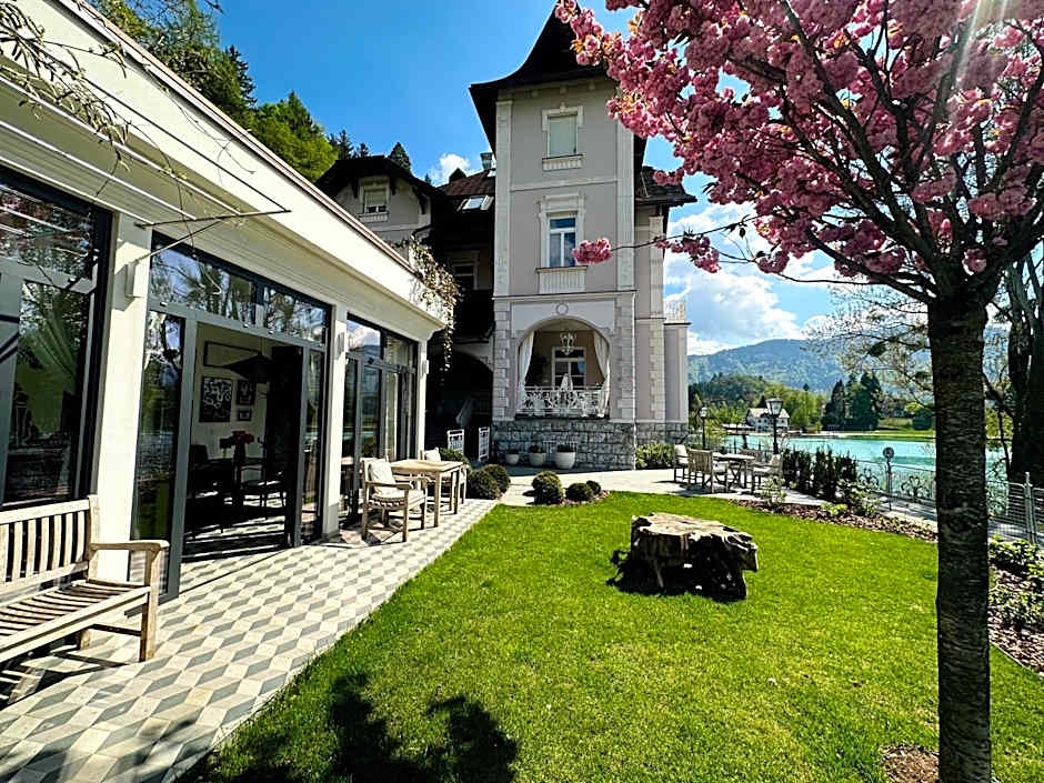 Adora Luxury Hotel