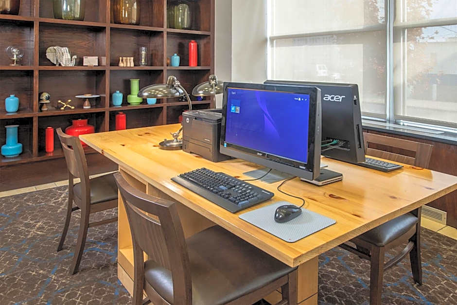 Four Points By Sheraton Philadelphia City Center