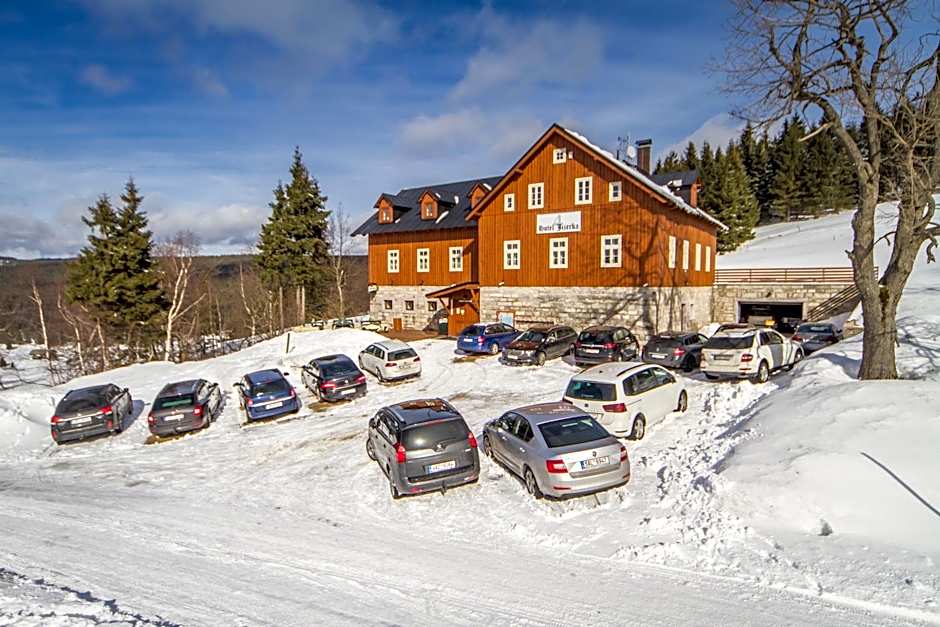 Hotel Jizerka 4