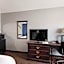 Quality Inn & Suites Oklahoma City North