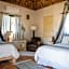 Pure Baja Private Suites-Upscale Property with Infinity Pool and Lush Gardens