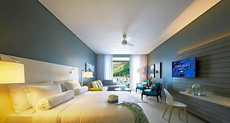 Luxury Suite with Sea View