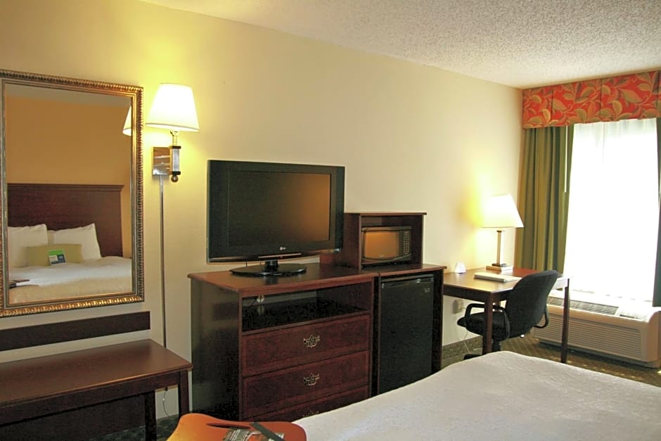 Hampton Inn By Hilton New Bern