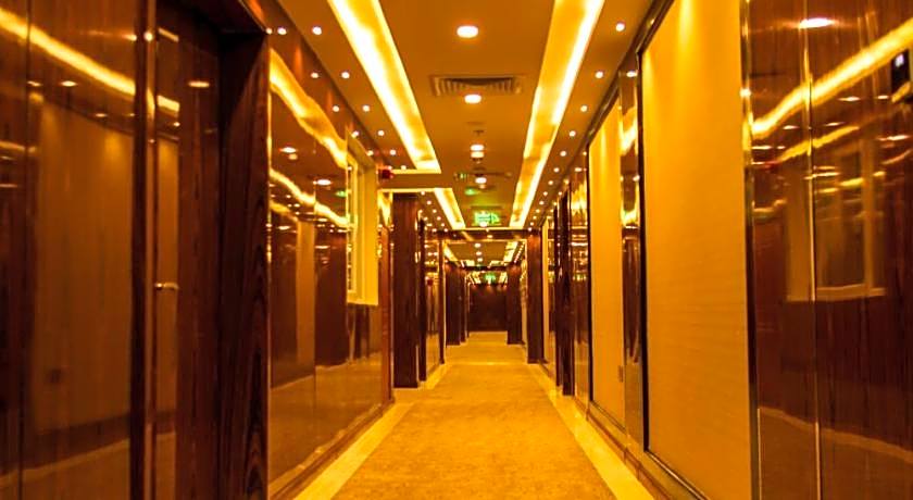 City Park Hotel Apartments