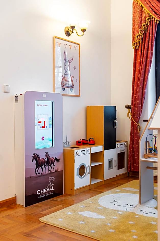 Apartamenty w Dworku Cheval