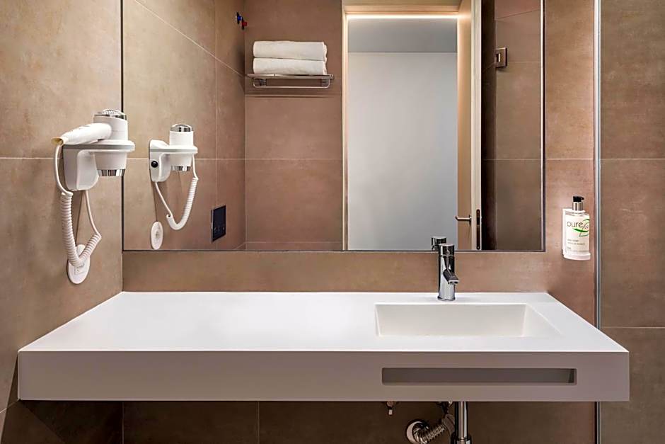 B&B HOTEL Famalicão