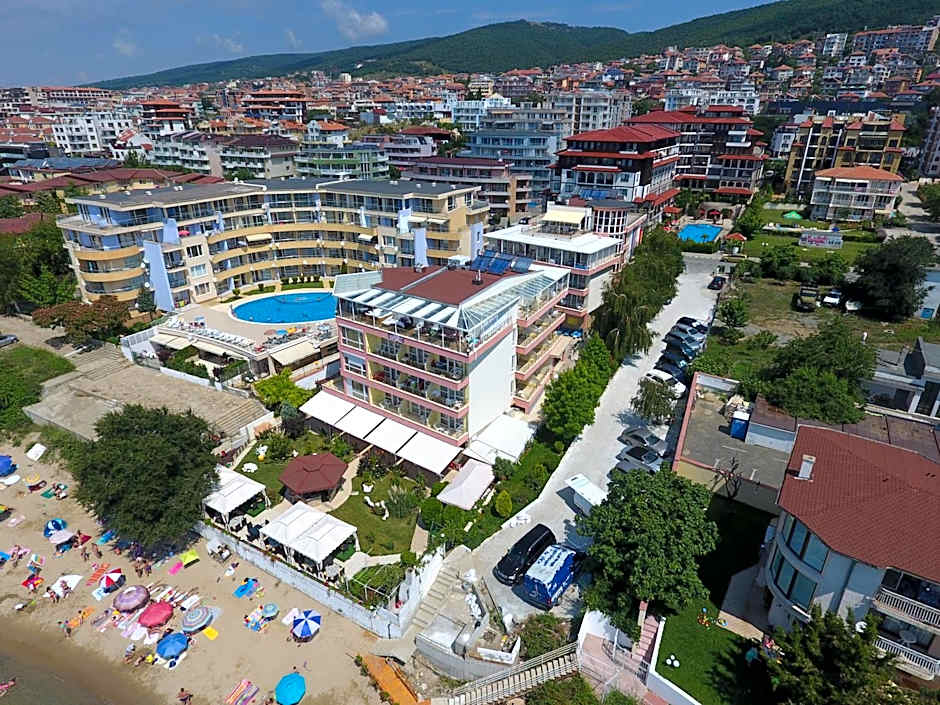 Iris Beach Hotel
