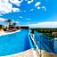 Serenity in the Sky - Studio with Rooftop and Plunge pool