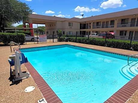 Highland Inn