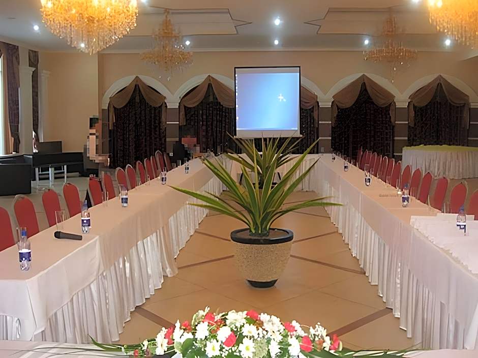 G Empire Hotel
