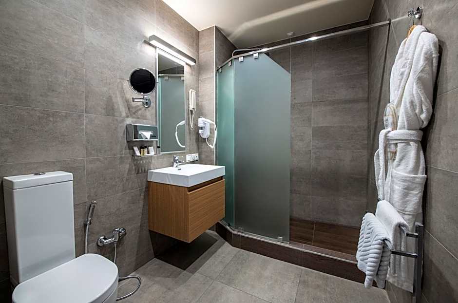 Opera Suite Hotel