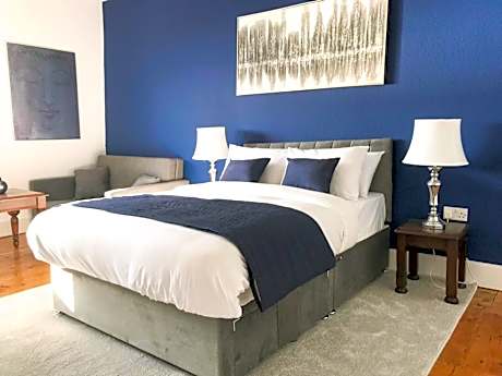 Family Room with Sea View