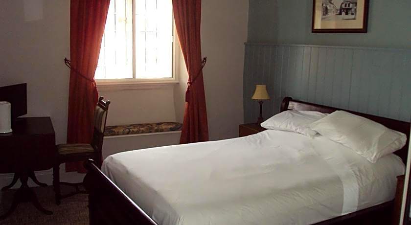 The George Inn