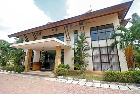 Premium @ Bukit Damai Indah