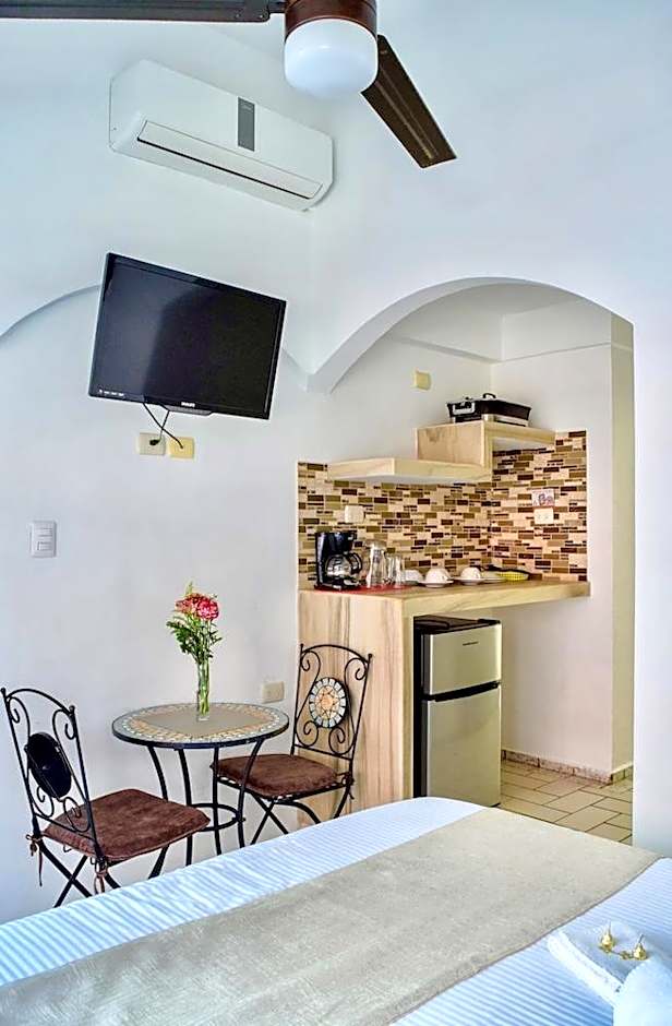 Hotel Bucaneros