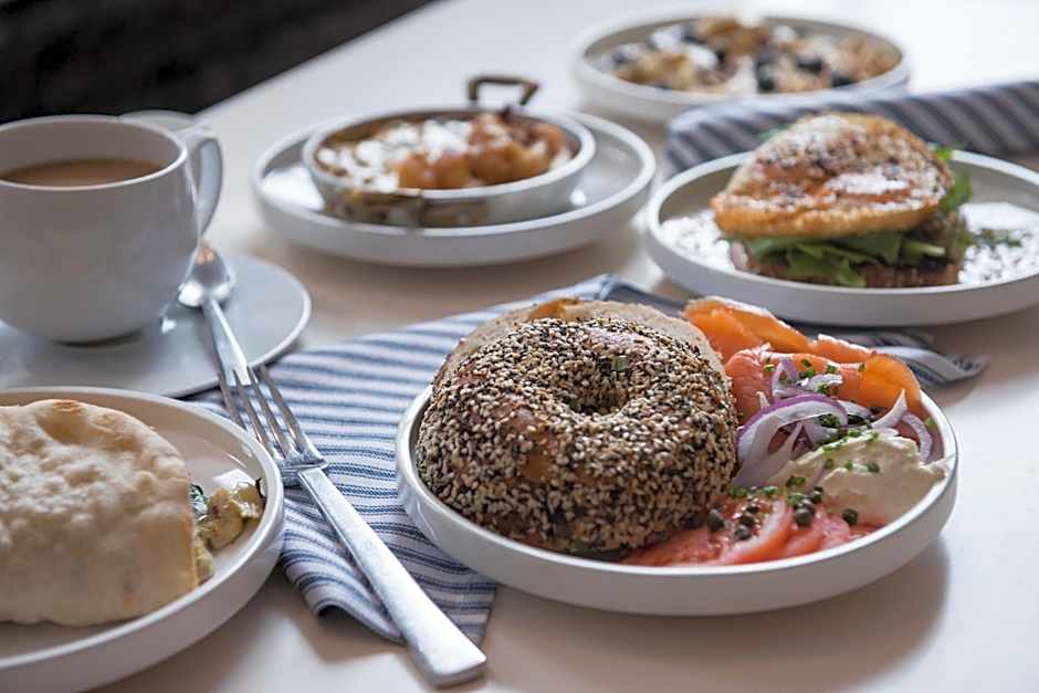 Saint Kate - The Arts Hotel