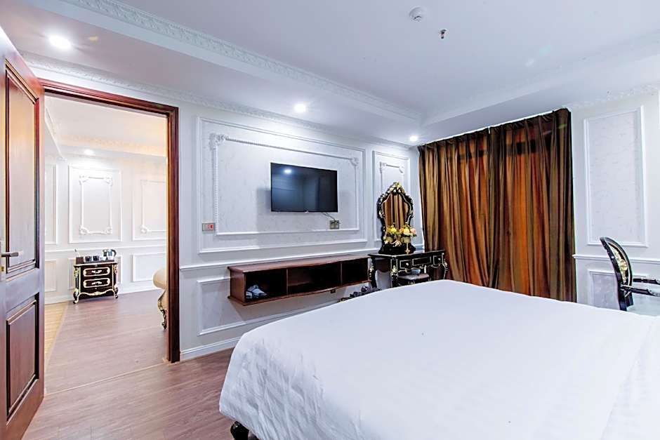 SAKURA HOTEL