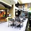 Maxonehotels At Bukit Jimbaran