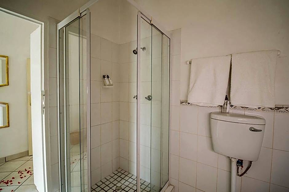 Broadway Guest House